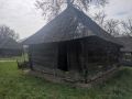 Magazie Cuca; Cuca - Măcăi, com. Cuca, jud. Argeş; Muzeul Viticulturii şi Pomiculturii Goleşti